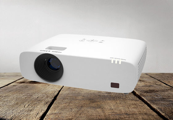 Buen precio 4200 láser de luz de luz LED proyector 4k 1080p XGA 1024x768 en línea